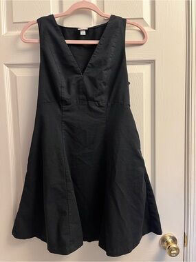 #7 a new day Women’s Black V-Neck Dress with Pockets Small